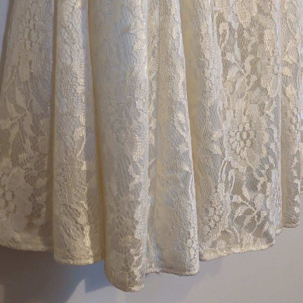 VINTAGE NU MODE cream lace dress - size small - Picture 5 of 16